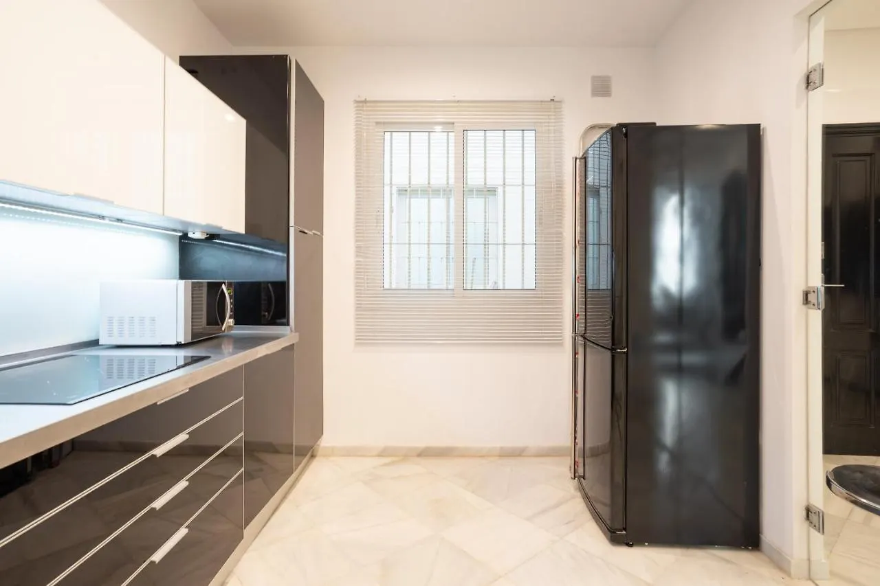Urbe10 Cister 1 Bedroom Apartment Málaga